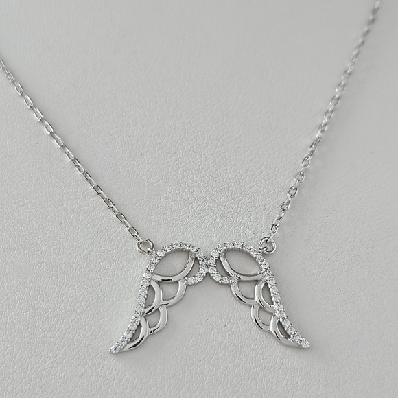 Guardian Angel Necklace,  925 Sterling Silver Charmed Aroma Angel Collec… - Picture 3 of 5